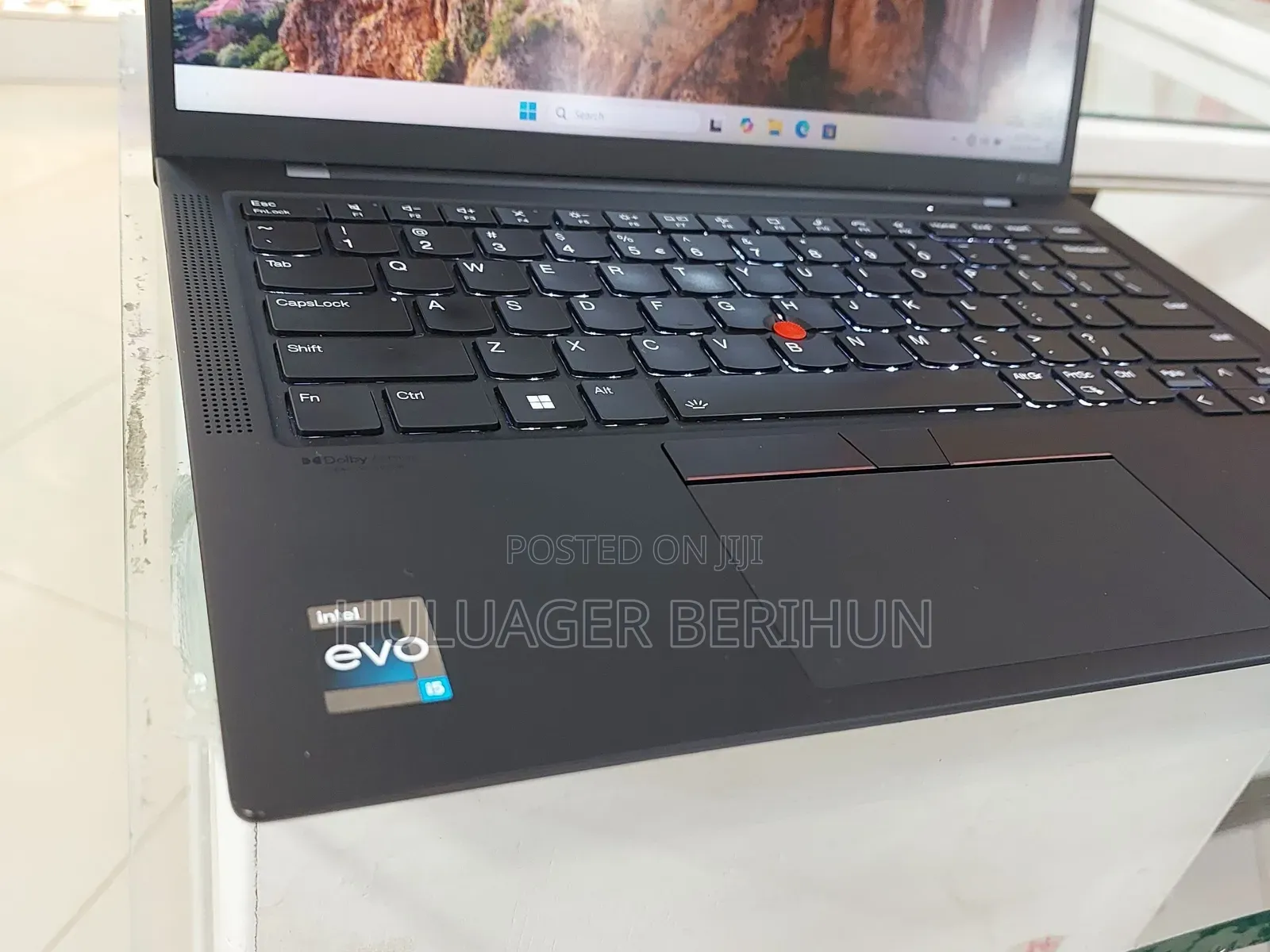 New Laptop Lenovo ThinkPad X1 Carbon 16GB Intel Core i5 SSD 512GB