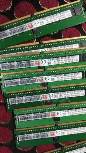 16GB DDR4 Server Memory Stick – SK Hynix 💻