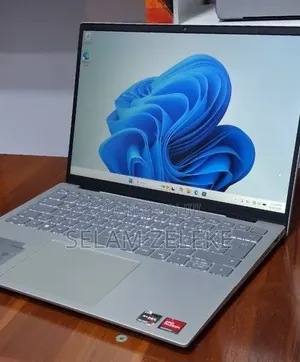 New Laptop Dell Inspiron 14 16GB Intel Core i7 SSD 1T