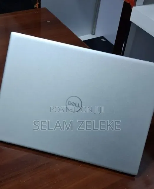 New Laptop Dell Inspiron 14 16GB Intel Core i7 SSD 1T