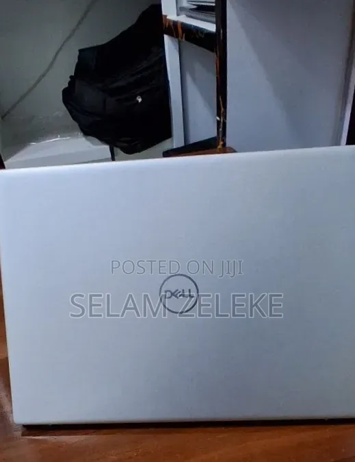 New Laptop Dell Inspiron 14 16GB Intel Core i7 SSD 1T