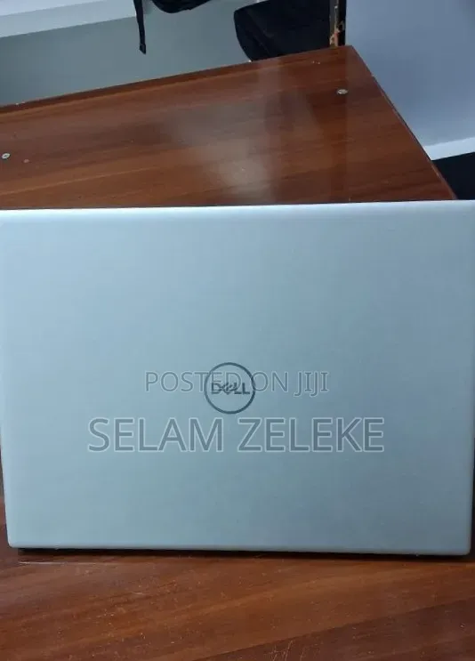 New Laptop Dell Inspiron 14 16GB Intel Core i7 SSD 1T