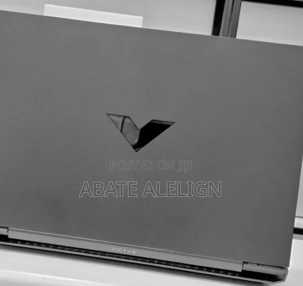 New Laptop HP Victus 16 16GB Intel Core i7 SSD 512GB