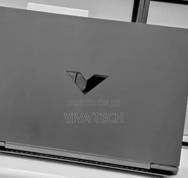 New Laptop HP Victus 16 16GB Intel Core i7 SSD 512GB