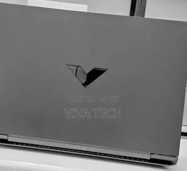 New Laptop HP Victus 16 16GB Intel Core i7 SSD 512GB
