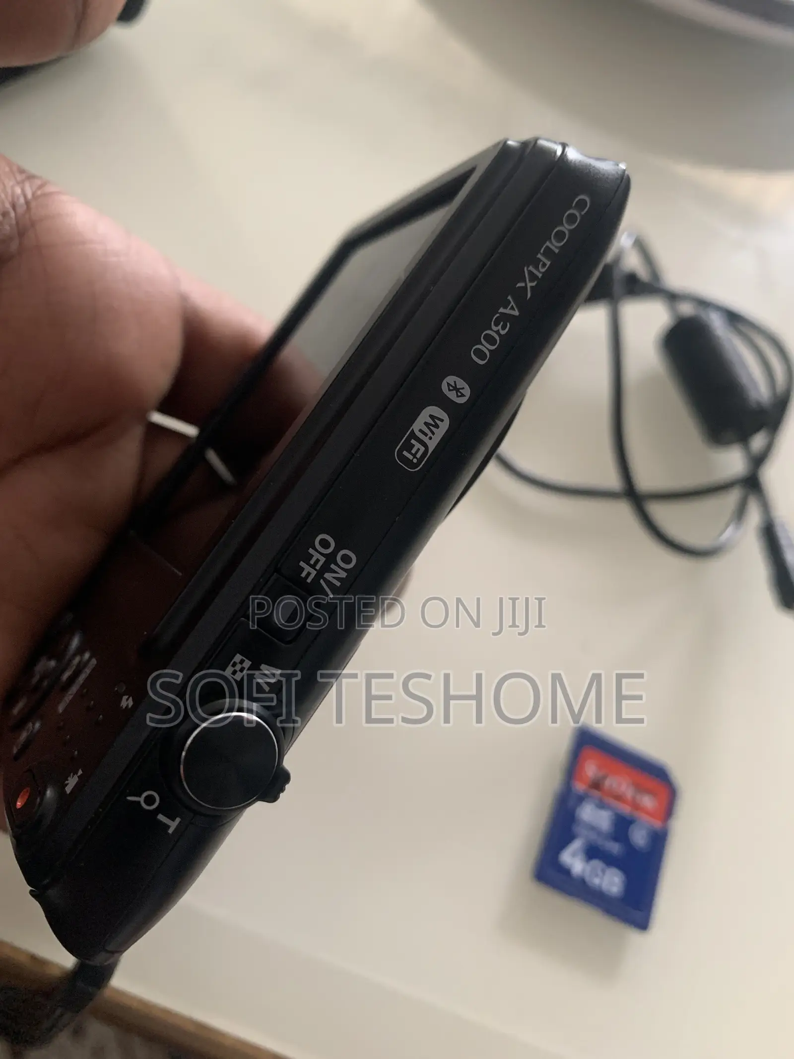 Nikon Coolpix A300