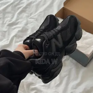 #New Balance 9060 "#Triple Black"