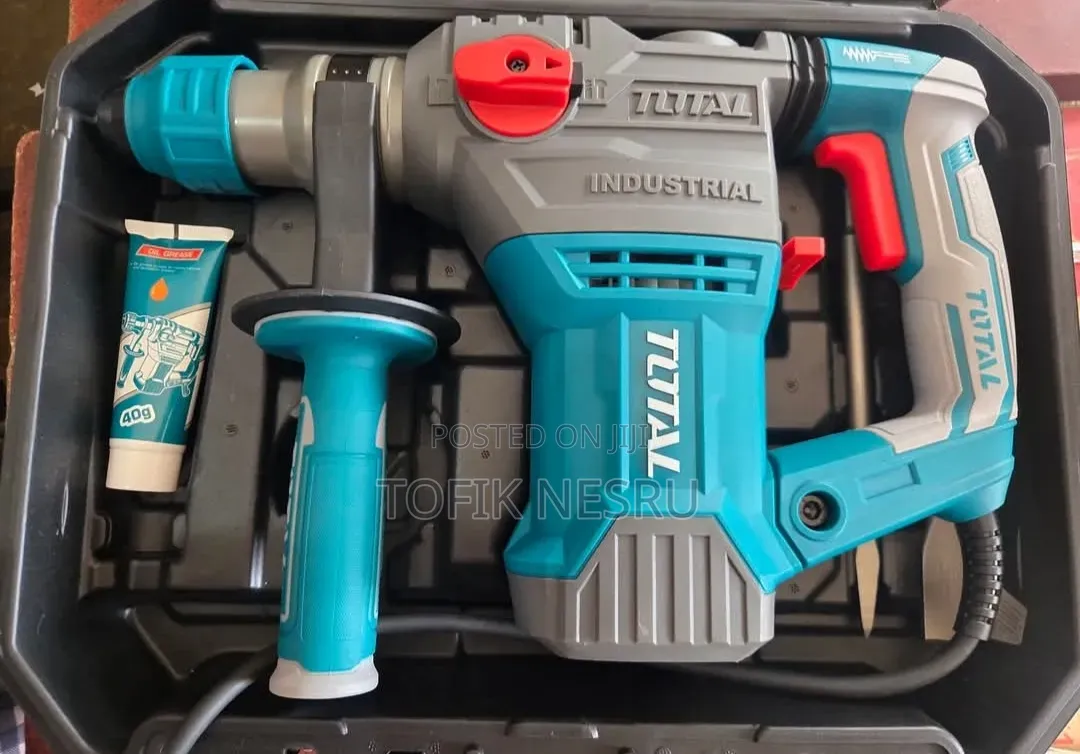 TOTAL Routery Hammer Drill 1800w