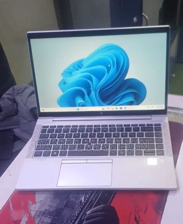 New Laptop HP EliteBook 840 G7 16GB Intel Core i7 SSD 512GB