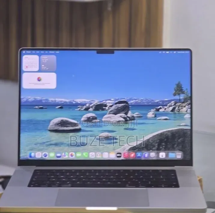 New Laptop Apple MacBook Pro 2021 M1 32GB Apple M1 Pro SSD 512GB