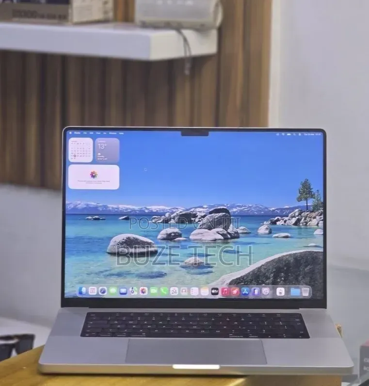 New Laptop Apple MacBook Pro 2021 M1 32GB Apple M1 Pro SSD 512GB