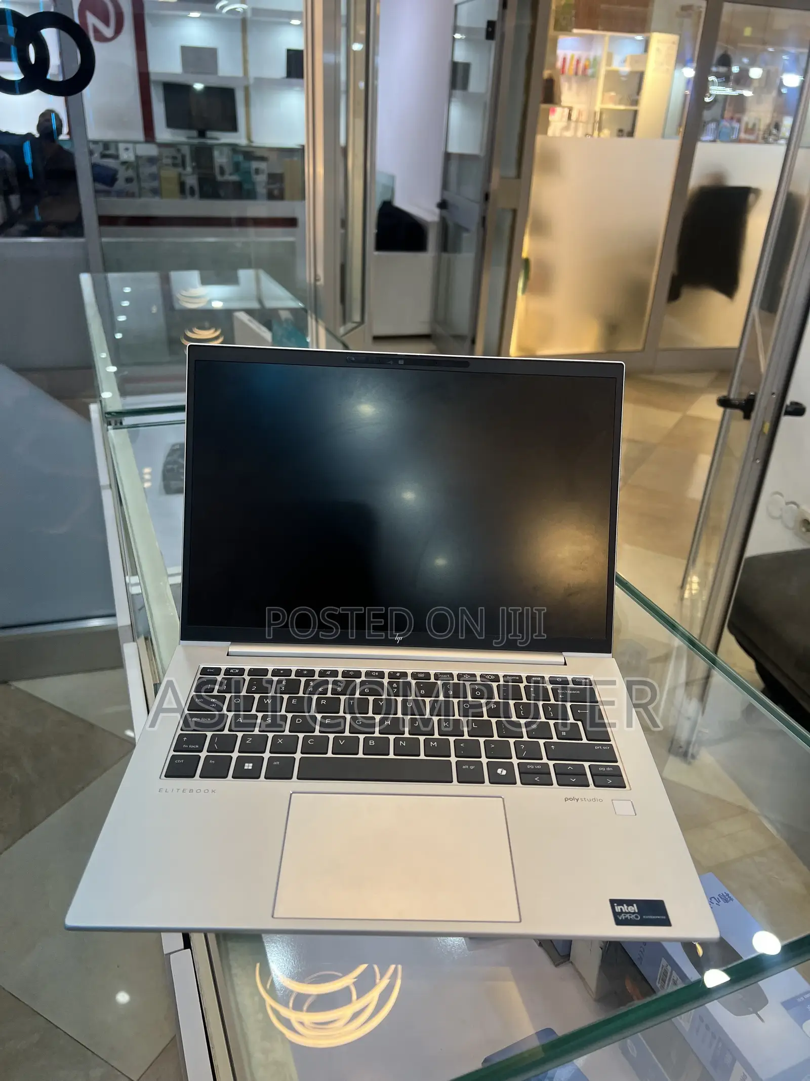New Laptop HP EliteBook 840 G11 16GB Intel Core Ultra 7 SSD 512GB