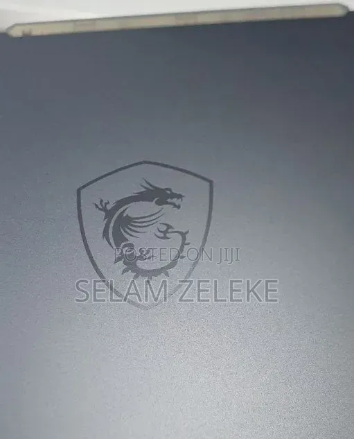 New Laptop MSI Cyborg 15 16GB Intel Core i7 SSD 1T