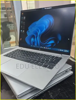 New Laptop HP EliteBook 840 G10 16GB Intel Core i7 SSD 512GB