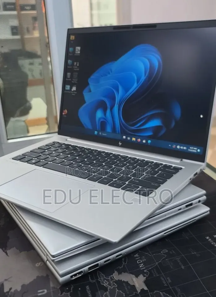 New Laptop HP EliteBook 840 G10 16GB Intel Core i7 SSD 512GB