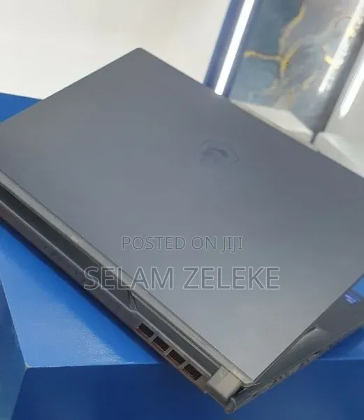 New Laptop MSI Cyborg 15 16GB Intel Core i7 SSD 1T