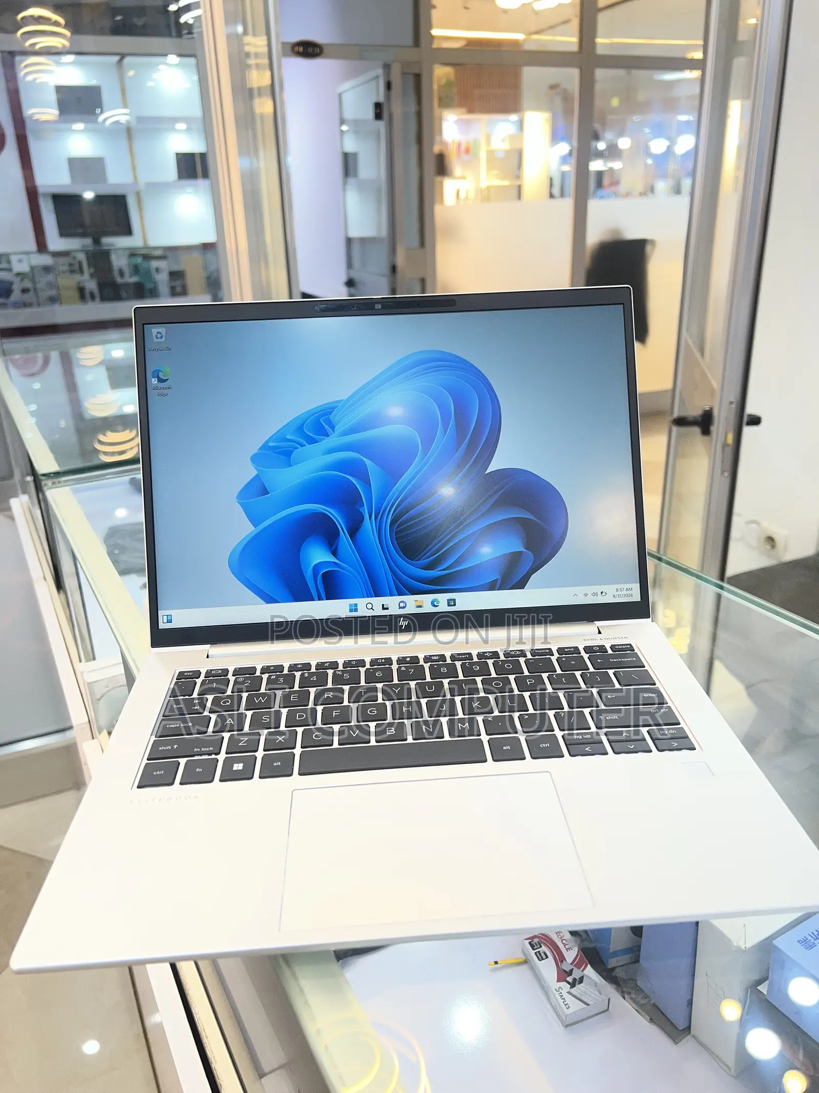 New Laptop HP EliteBook 840 G9 16GB Intel Core i7 SSD 512GB