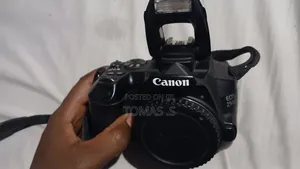 250d With 2 Battery Camera