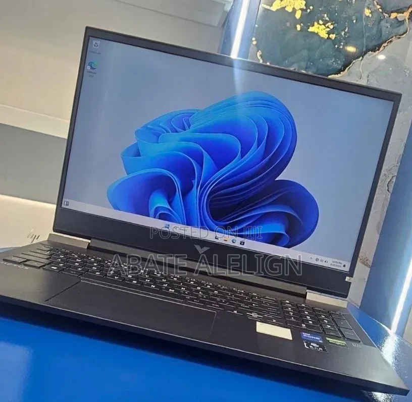 New Laptop HP Victus 16 16GB Intel Core i5 SSD 512GB