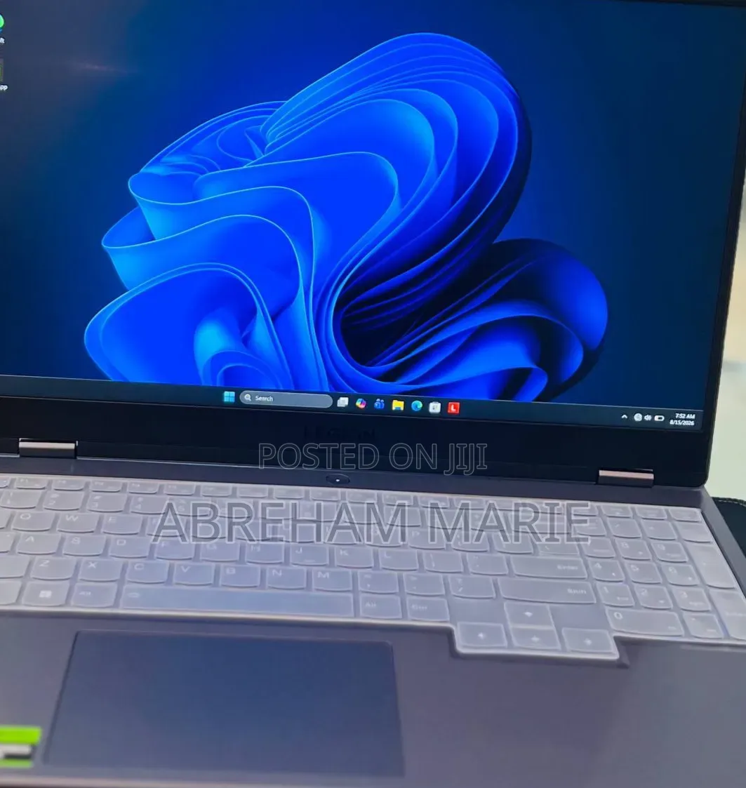 New Laptop Lenovo Legion 5 16GB AMD Ryzen 7 SSD 1T