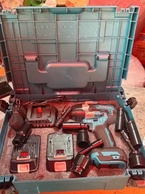 Makita Impact Wrench