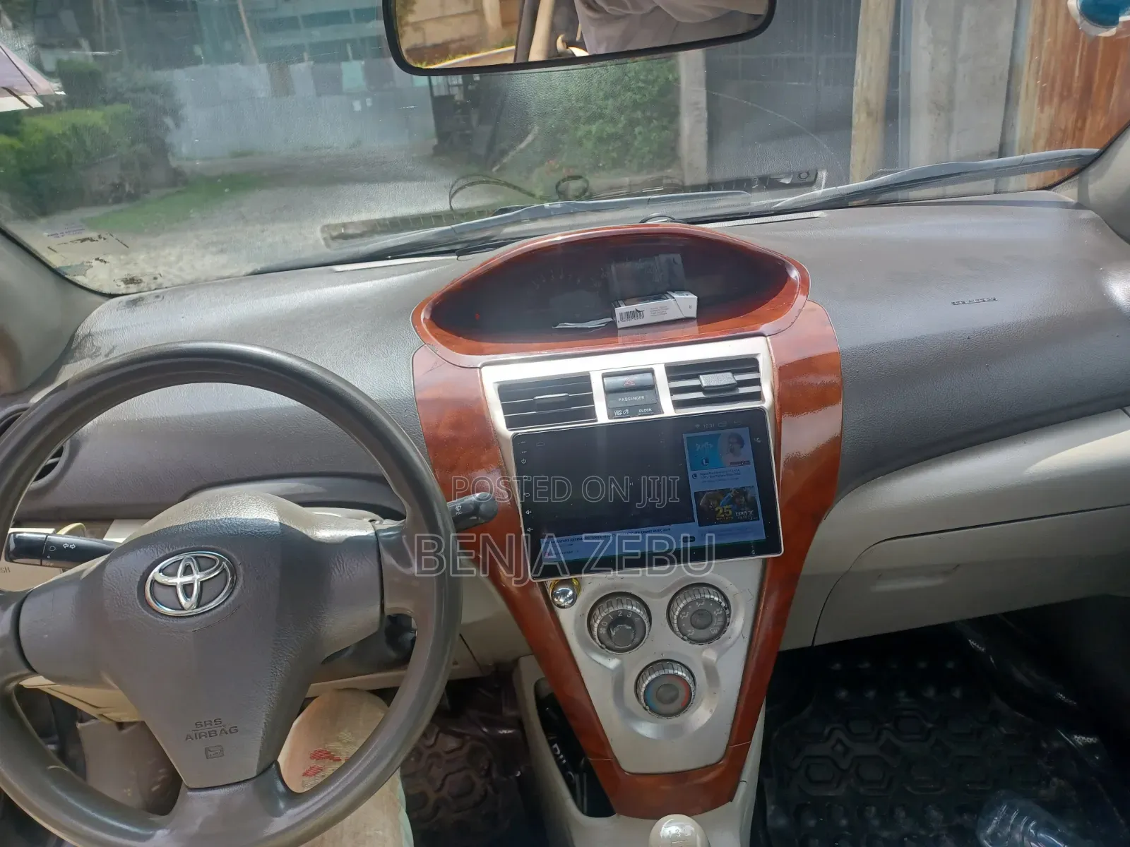 Toyota Yaris 2010 Blue