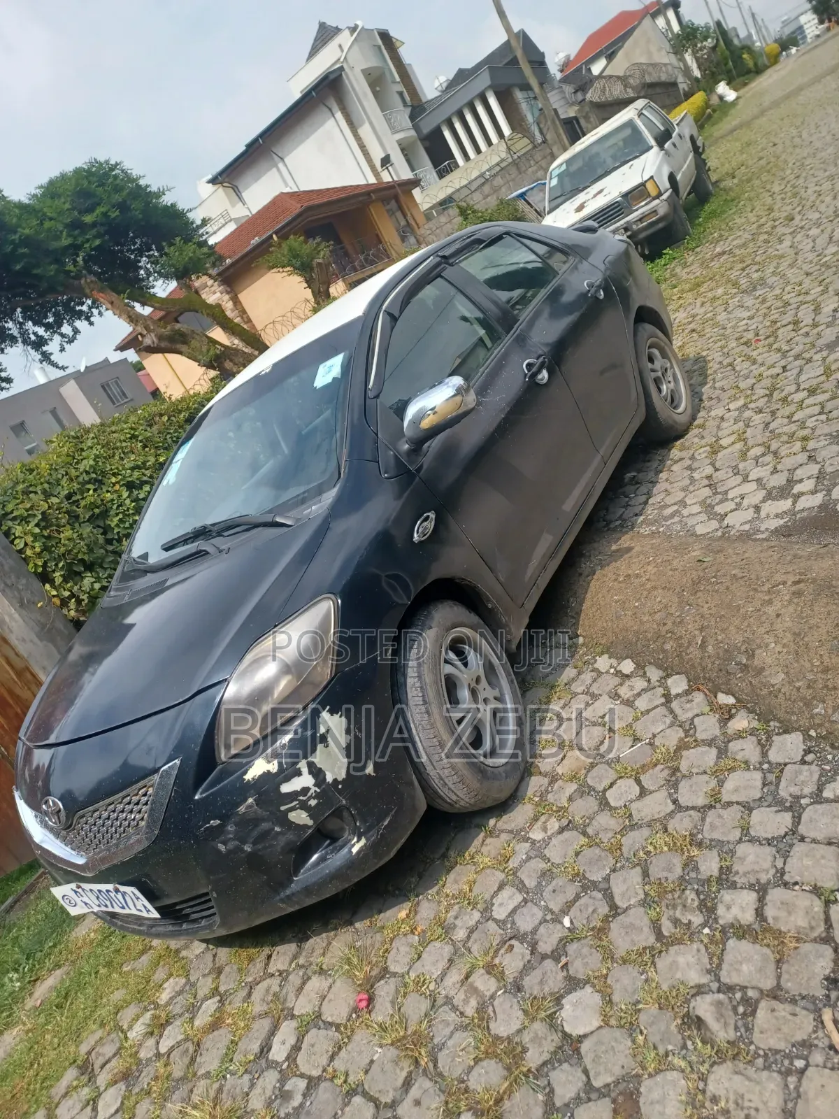 Toyota Yaris 2010 Blue