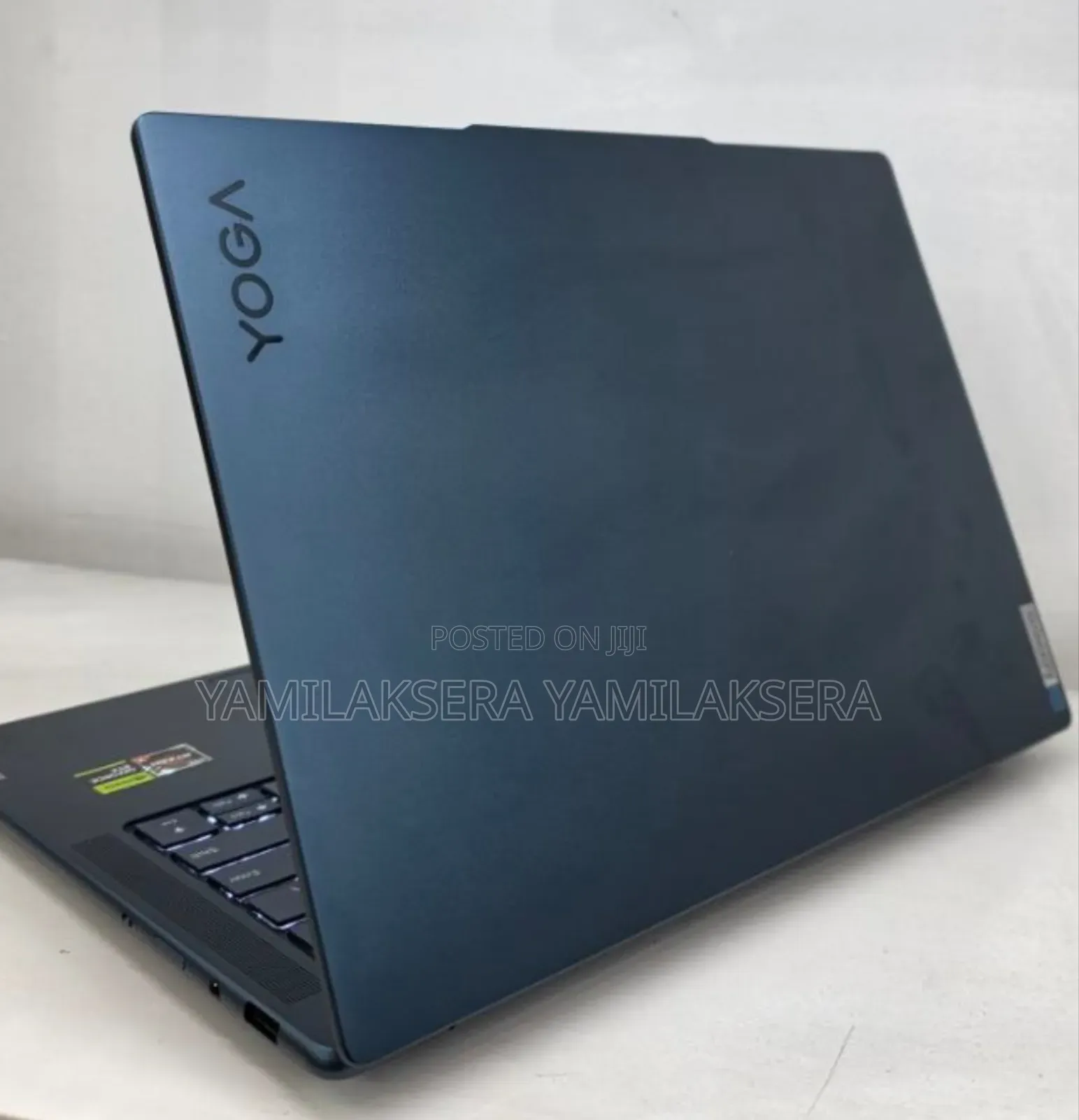 New Laptop Lenovo Yoga 7i 16GB Intel Core i7 SSD 512GB
