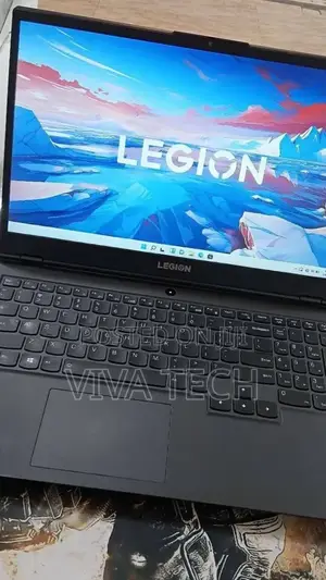 New Laptop Lenovo Y70 16GB Intel Core i7 SSD 512GB