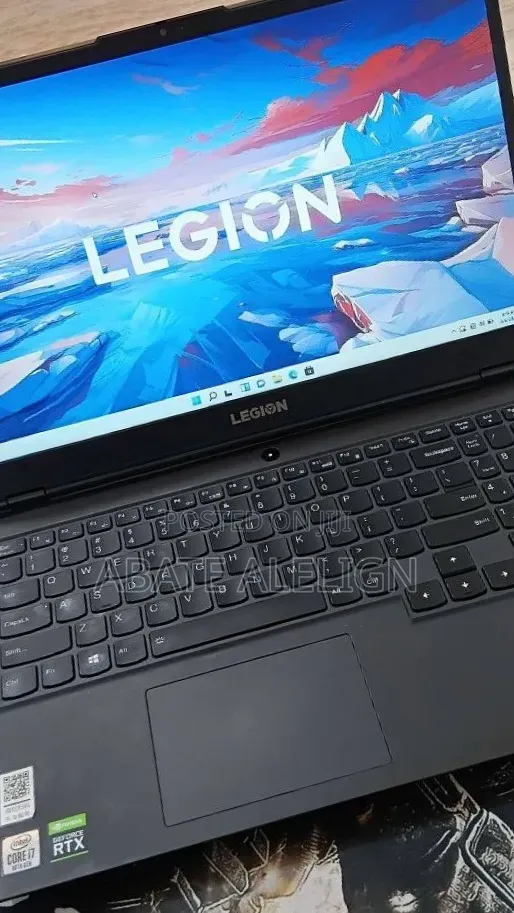 New Laptop Lenovo Y70 16GB Intel Core i7 SSD 512GB