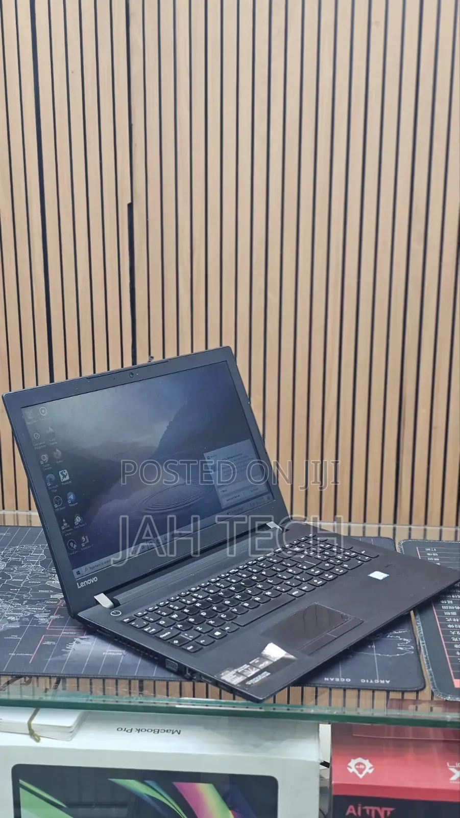 New Laptop Lenovo Ideapad 3 8GB Intel Core i7 HDD 1T