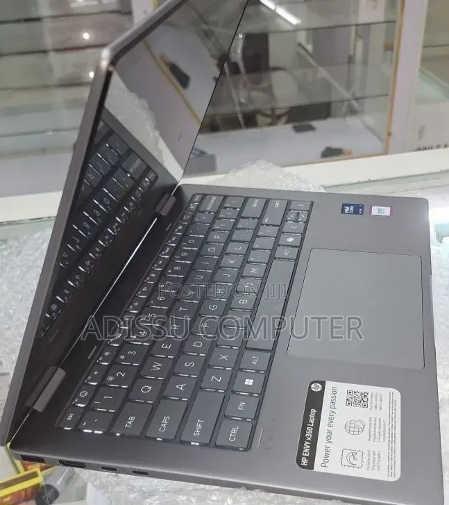 New Laptop HP Envy 14 16GB Intel Core Ultra 7 SSD 1T
