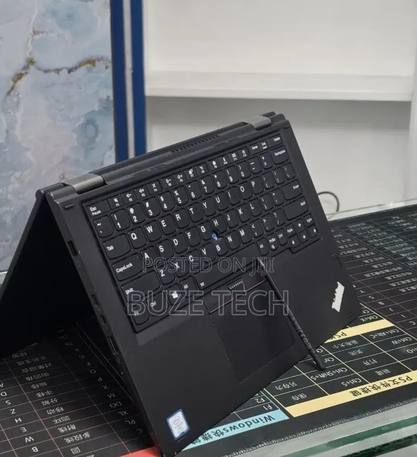 New Laptop Lenovo ThinkPad X380 Yoga 16GB Intel Core i5 SSD 256GB