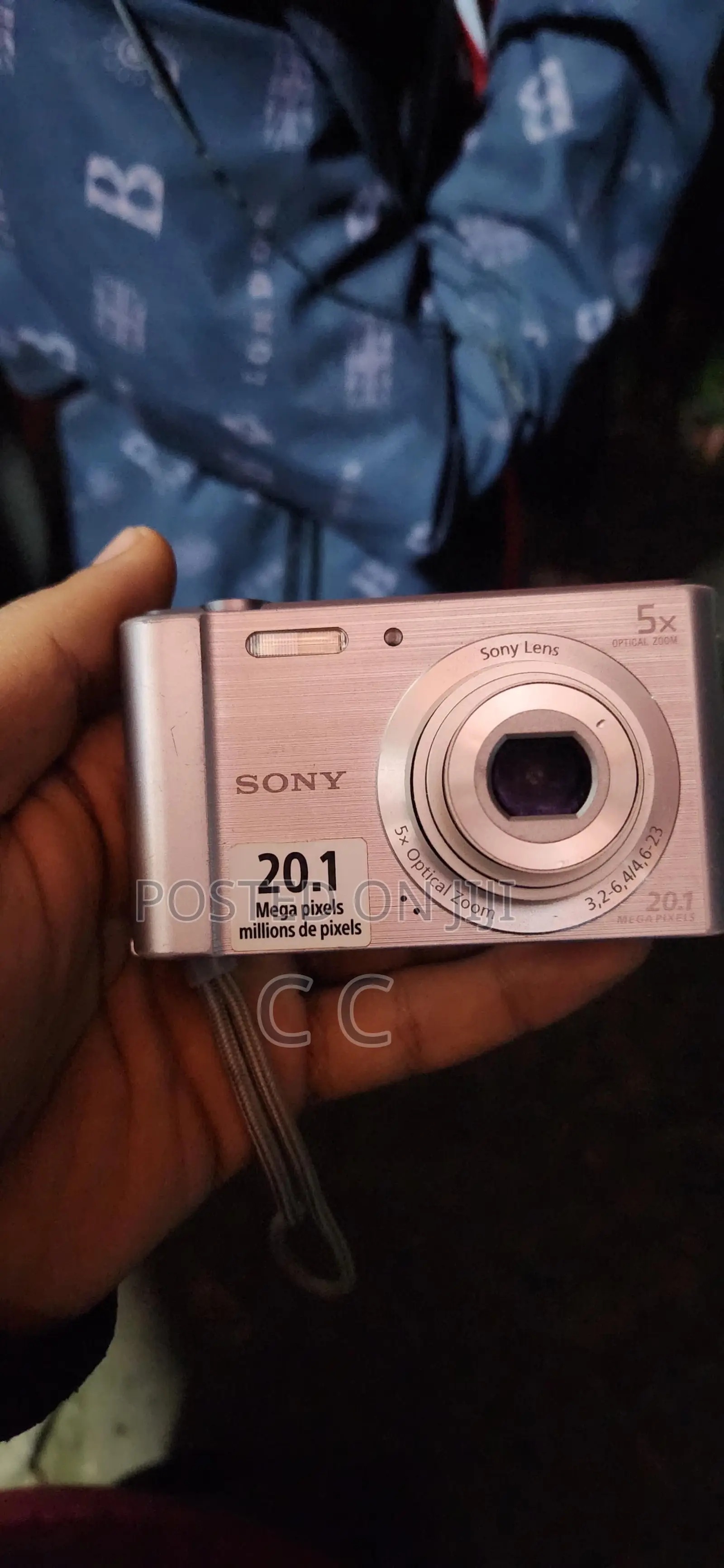 Sony Digital Camera 20.1MP 5x Zoom