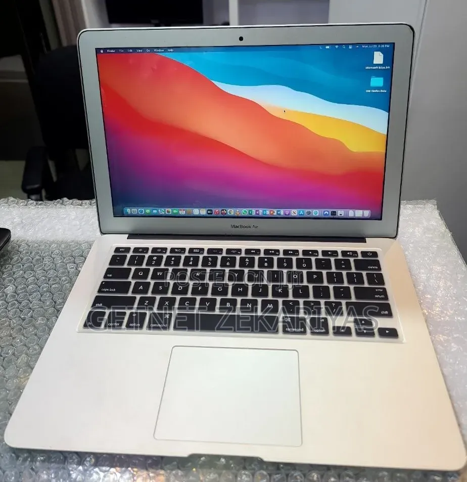 New Laptop Apple MacBook Air 2017 8GB Intel Core i5 SSD 128GB