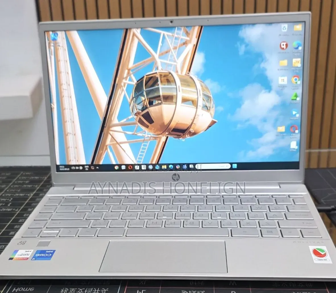 New Laptop HP Pavilion 15 8GB Intel Core i5 SSD 512GB