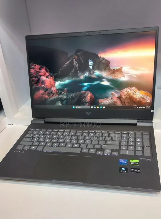 New Laptop HP Victus 16 16GB Intel Core i7 SSD 1T