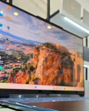 New Laptop Lenovo Yoga 9 16GB Intel Core Ultra 7 SSD 1T