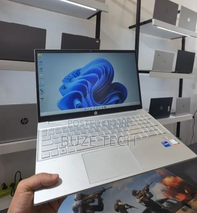 New Laptop HP Pavilion 15 16GB Intel Core i7 SSD 512GB