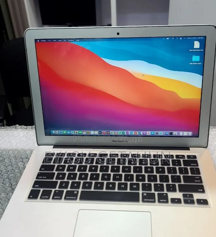 New Laptop Apple MacBook Air 2017 8GB Intel Core i5 SSD 128GB