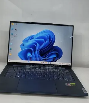 New Laptop Lenovo 16GB AMD Ryzen 7 SSD 512GB