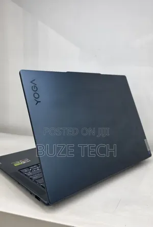 New Laptop Lenovo 16GB AMD Ryzen 7 SSD 512GB
