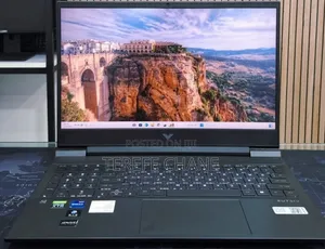 New Laptop HP Victus 16 16GB Intel Core i7 SSD 512GB