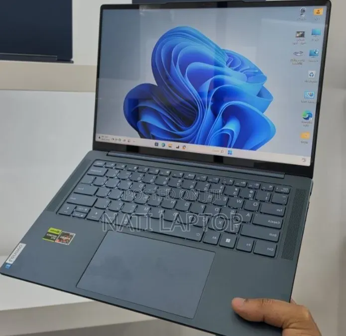 New Laptop Lenovo 16GB AMD Ryzen 7 SSD 512GB