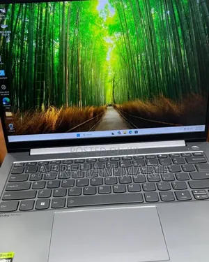 New Laptop Lenovo ThinkBook 13 16GB Intel Core i7 SSD 512GB