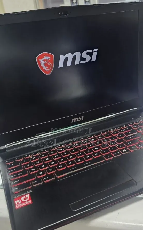 New Laptop MSI GP75 Leopard 16GB Intel Core i7 SSD 256GB