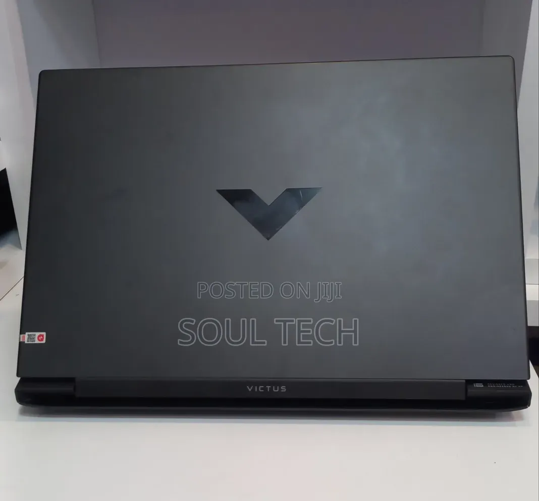 New Laptop HP Victus 16 16GB Intel Core i7 SSD 1T