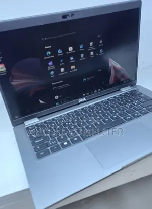 New Laptop Dell Precision 5540 16GB Intel Core i5 SSD 256GB