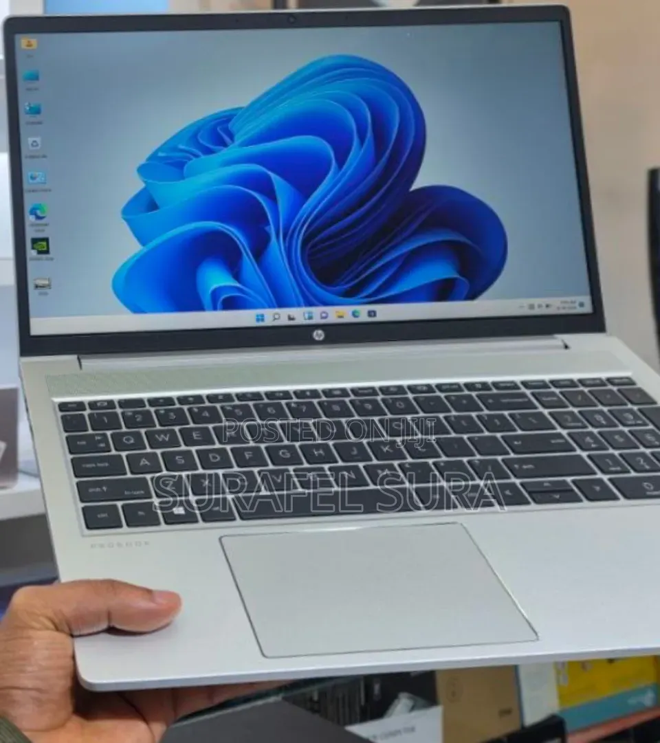 New Laptop HP ProBook 450 G8 16GB Intel Core i7 SSD 512GB