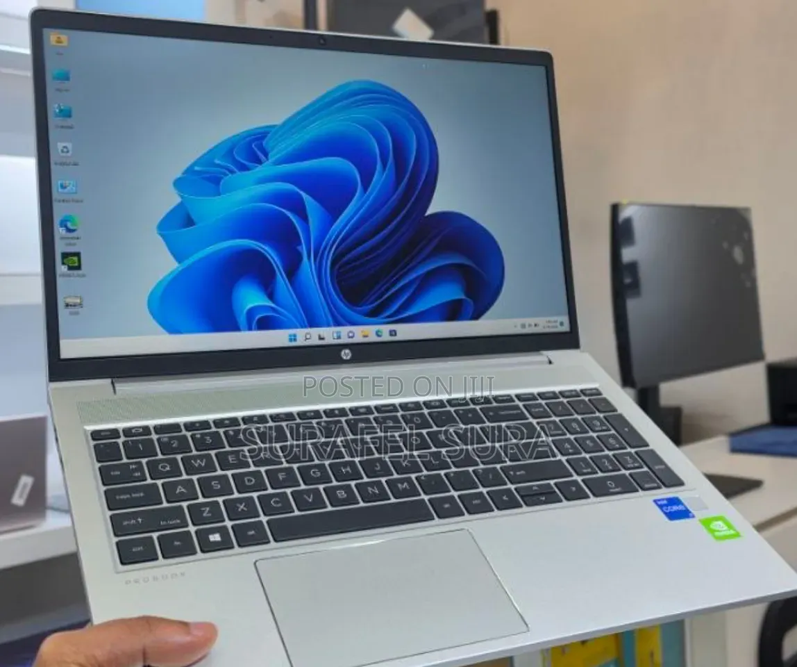 New Laptop HP ProBook 450 G8 16GB Intel Core i7 SSD 512GB
